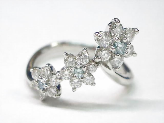 K18WG ブルーダイヤモンド リング ブルーダイヤモンド(ラボグロウン) K18/PTリング・トランジュ