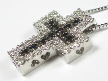 K18WG ホワイトゴールド ブラックダイヤモンド/ダイヤクロス ペンダント ネックレス