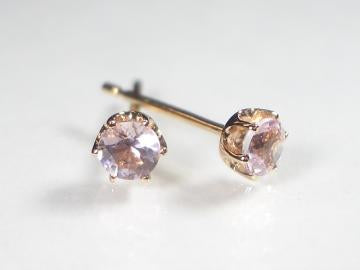 GSTV K18PG モルガナイト ピアス MOR 約1.60ct