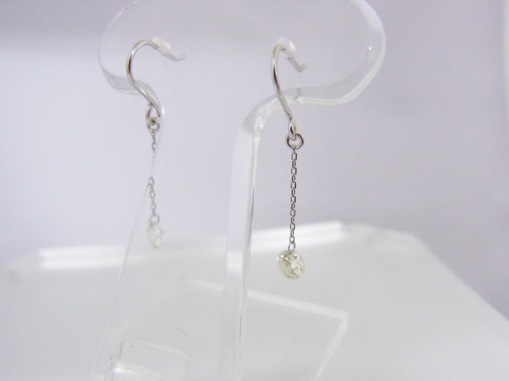 新品同様/Pt900/揺れるダイヤモンドピアス /ダイヤ超綺麗 揺れるダイヤモンド 一粒 ピアス PT900 – オールジュエリー公式