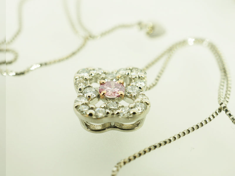 花形ピンクダイヤモンド　プラチナ ネックレス