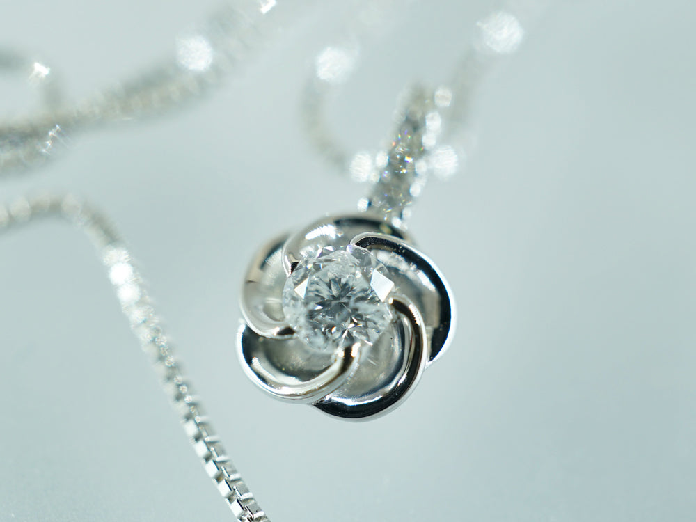 K18W ダイヤモンド花型ネックレス – オールジュエリー公式ショップ  