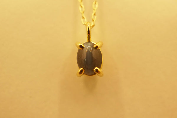 【新作】いたずら猫目 0.53ct K18 カラーチェンジ  アレキサンドライトキャッツアイ  猫目 ネックレス ペンダント  レディース ギフト 誕生日 贈り物 ご褒美ジュエリー お守りジュエリー【チェーン付属】【誕生石6月】