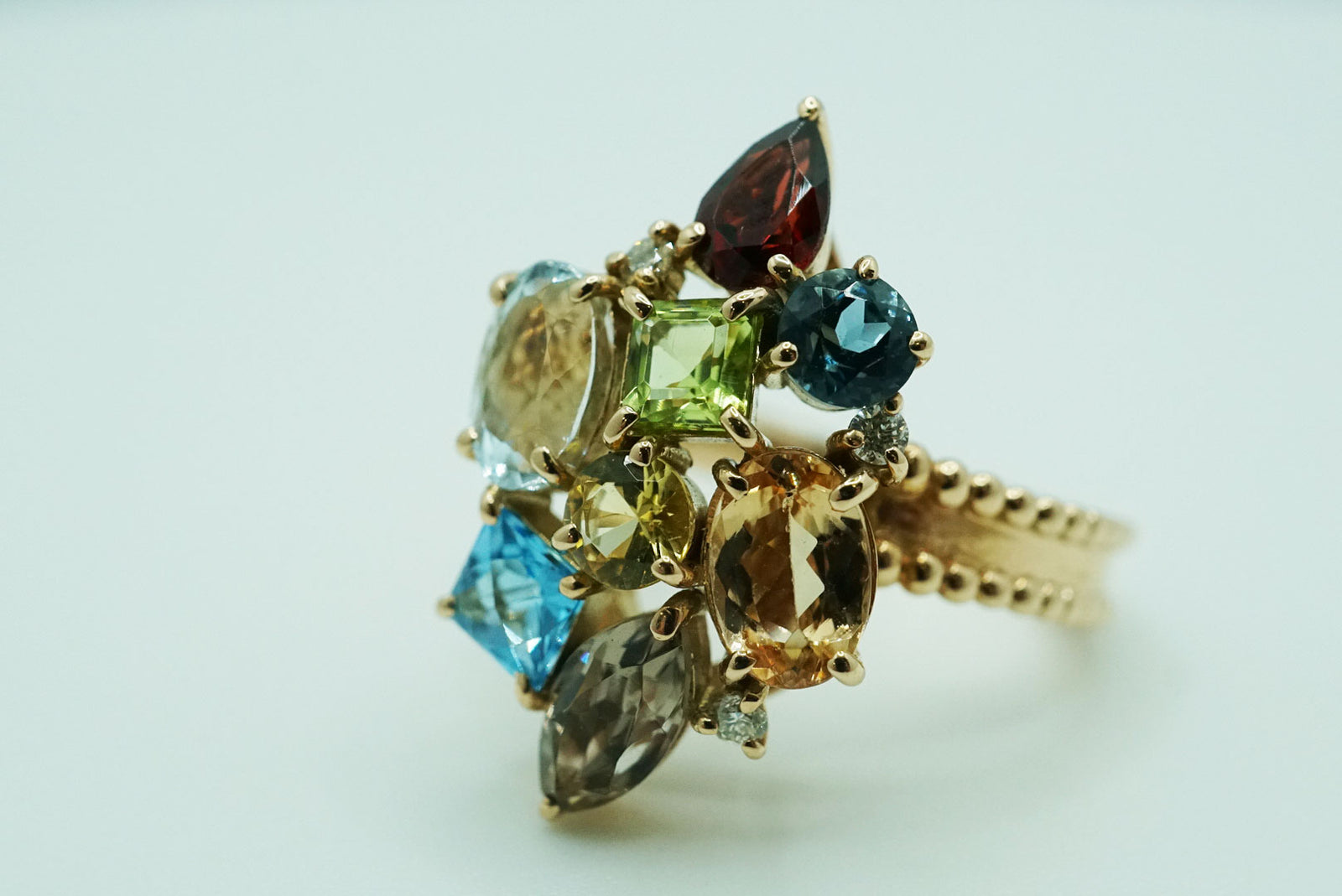 新作】【アミュレット】K18PG 指先を美しく華やかに彩る ガーネット