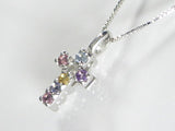K18WG ホワイトゴールドダイヤモンド／マルチクロス ペンダント ネックレス