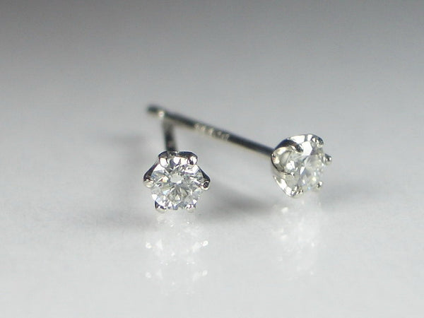 PT プラチナダイヤスタッド ピアス 0.1CT