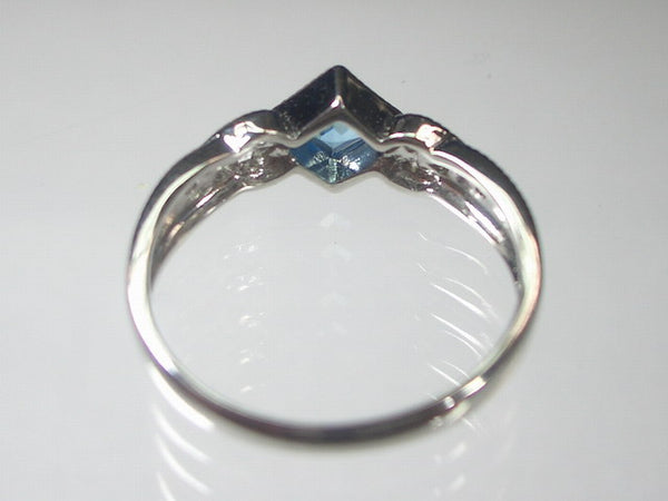 K18WGブルートパーズ/ダイヤ リング 【誕生石11月】 – オール