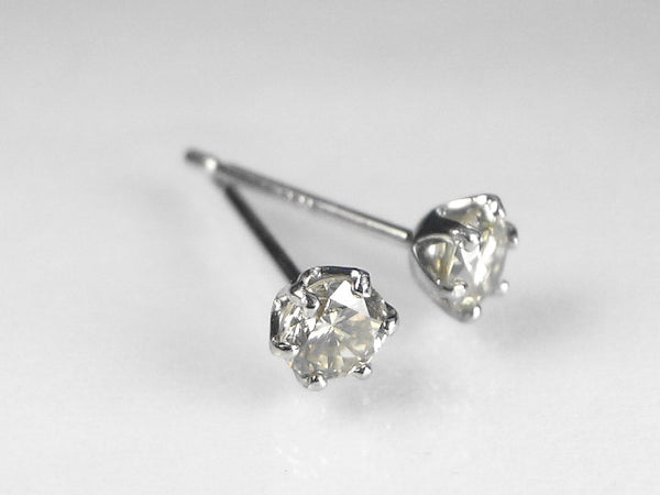 PTダイヤスタッド ピアス 0.3CT