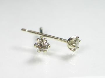 K18YG イエローゴールドダイヤモンドスタッド ピアス 0.10ct