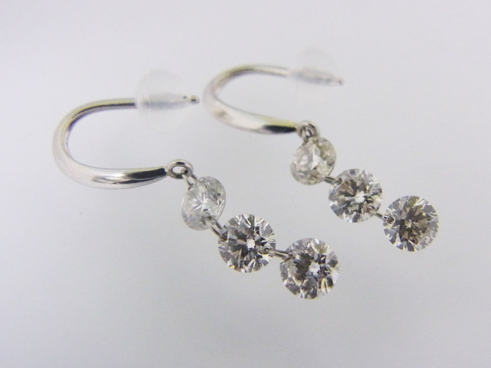 3粒ダイヤモンド ピアス PT900 – オールジュエリー公式ショップ