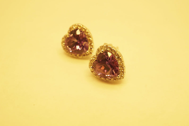 【新作】【即納】アレキサンドライト 1.1CT 7x7mm ハートモチーフ Heart Round ピアス【誕生石6月】【バレンタインデー】【プレゼントに最適！】