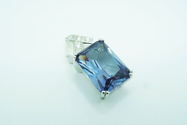 新作】13ct 大粒 カラーチェンジ アレキサンドライト ネックレス