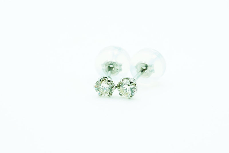 DE-23734 PT900 ピアス  ダイヤモンド 0.90ct