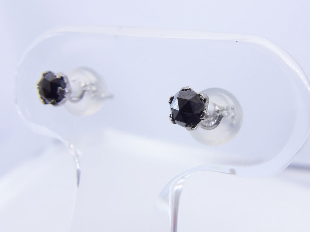 ローズカットダイヤ 0,21ct プラチナピアス プラチナ 0.3ct天然ブラックダイヤモンドピアス ローズカット