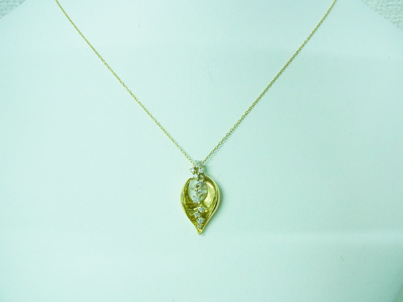 K18ダイヤペンダント　0.330ct